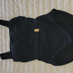 Hermoza Belted Marisa size 12 black